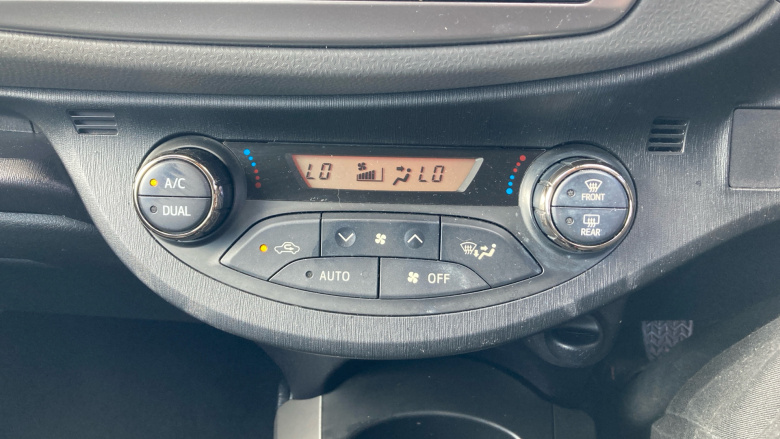 Toyota Yaris 1.33 VVT-i Icon+ 5dr Petrol Hatchback